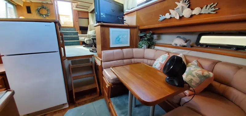 Slide: The Image of Dinette - 7