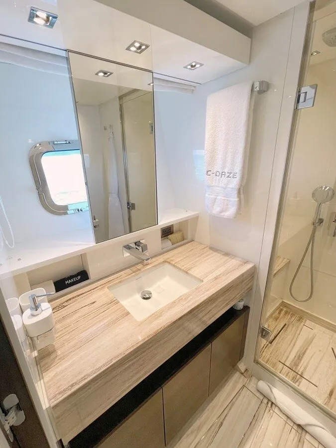 Slide: The Image of SANLORENZO YACHTS SL86 2020 - 10