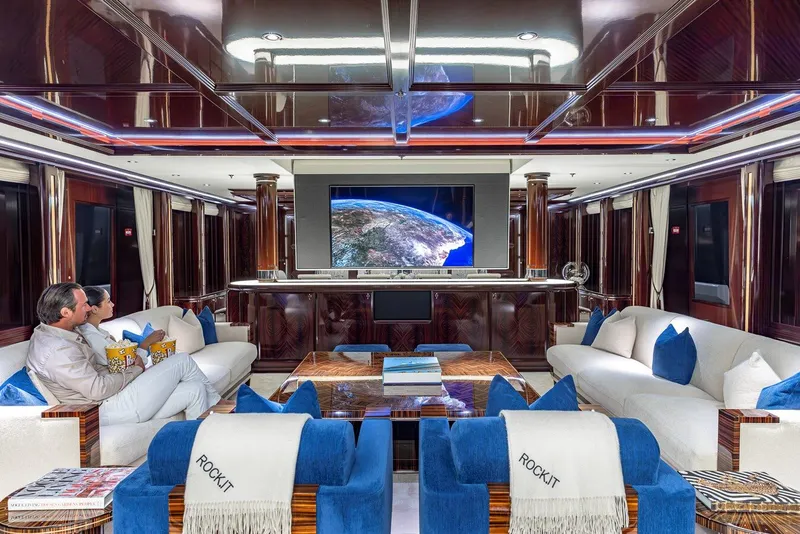 Slide: The Image of FEADSHIP 60 meter 2014 - 13