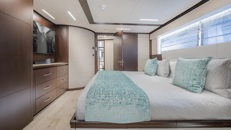 Slide: The Image of HARGRAVE CUSTOM YACHTS TRI-DECK 2024 - 28