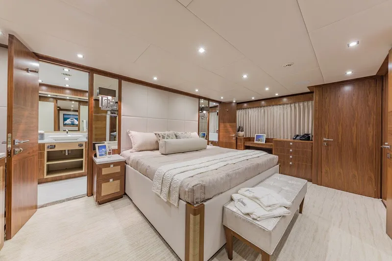 Slide: The Image of HARGRAVE CUSTOM YACHTS Raised Pilothouse 2018 - 23