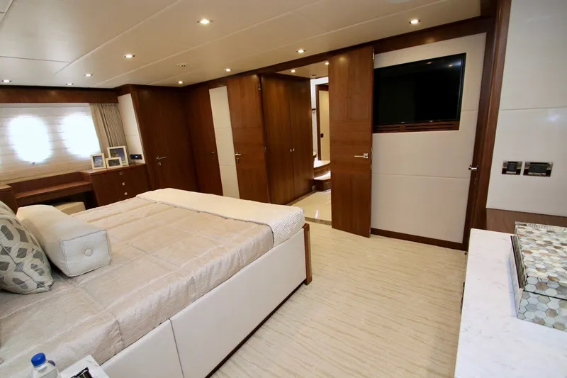 Slide: The Image of HARGRAVE CUSTOM YACHTS Raised Pilothouse 2018 - 26