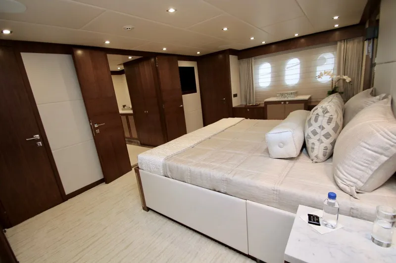 Slide: The Image of HARGRAVE CUSTOM YACHTS Raised Pilothouse 2018 - 24