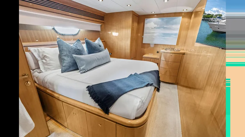 Slide: The Image of HARGRAVE CUSTOM YACHTS 100 2009 - 40