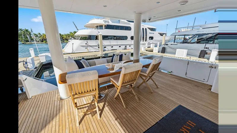 Slide: The Image of HARGRAVE CUSTOM YACHTS 100 2009 - 9
