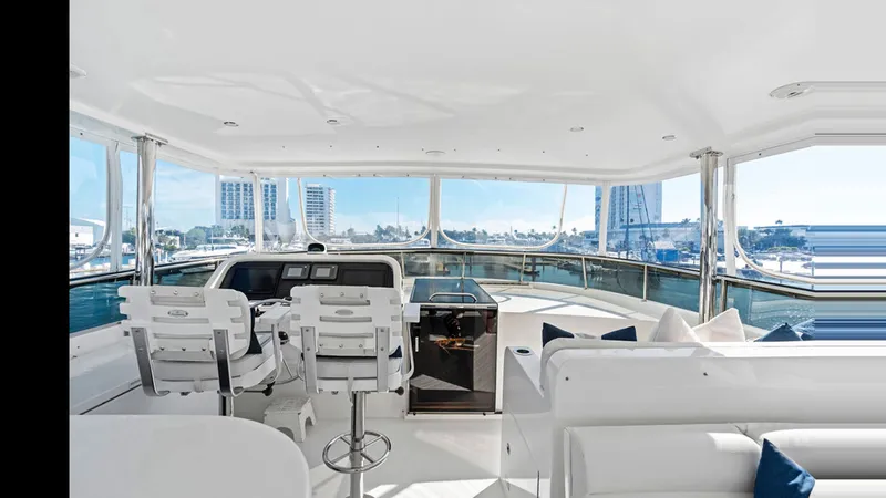 Slide: The Image of HARGRAVE CUSTOM YACHTS 100 2009 - 22