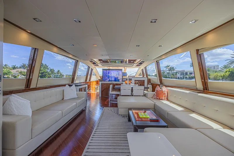 Slide: The Image of LAZZARA YACHTS LSX 92 2010 - 26