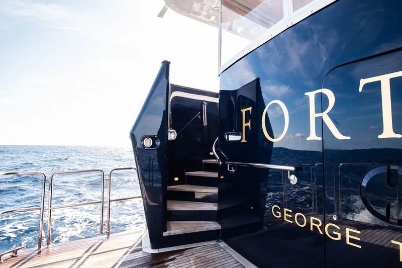 Slide: The Image of PALMER JOHNSON Motor Yacht 1999 - 48