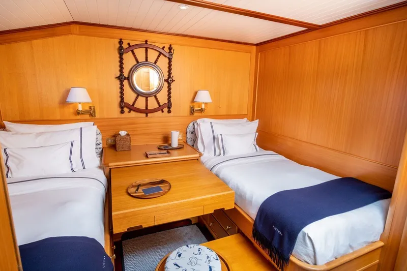 Slide: The Image of PALMER JOHNSON Motor Yacht 1999 - 29