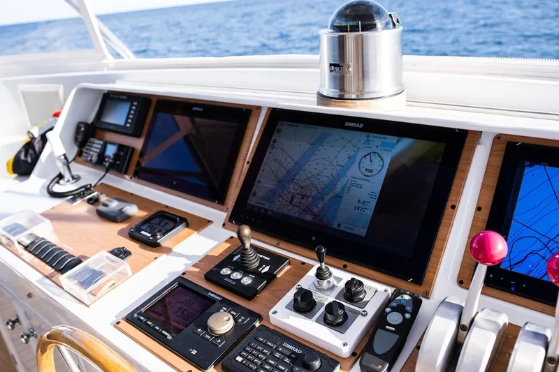 Slide: The Image of PALMER JOHNSON Motor Yacht 1999 - 38