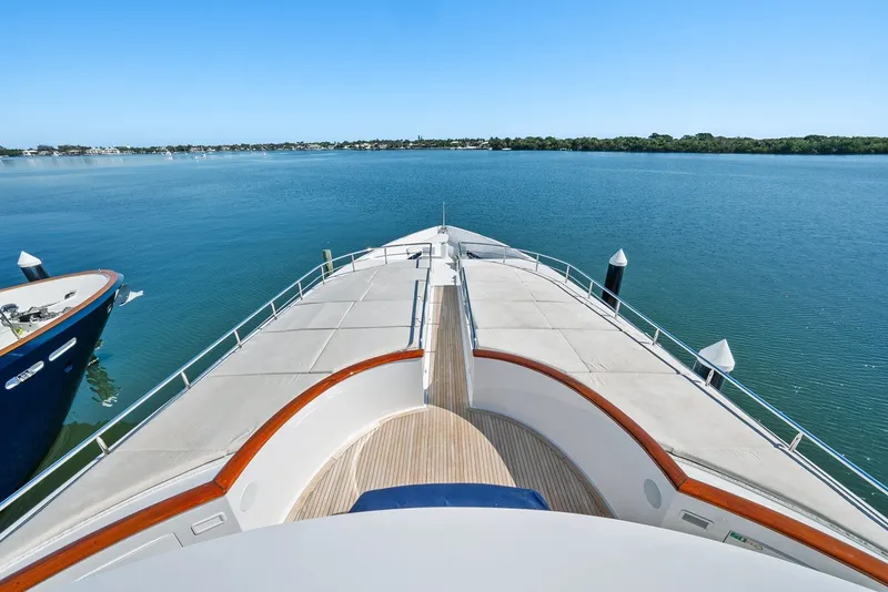 Slide: The Image of TRINITY YACHTS Tri-Deck 2005 - 56