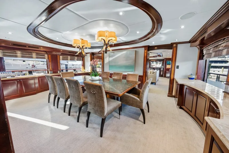 Slide: The Image of TRINITY YACHTS Tri-Deck 2005 - 5