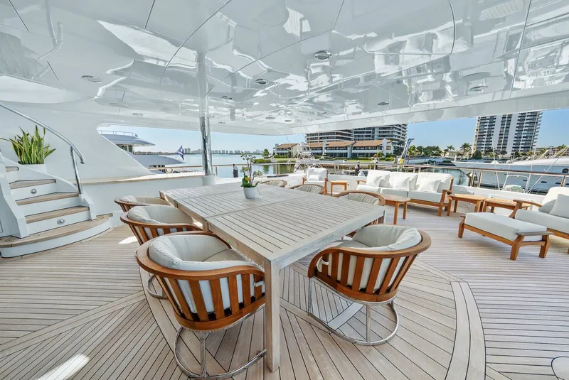 Slide: The Image of TRINITY YACHTS Tri-Deck 2005 - 43