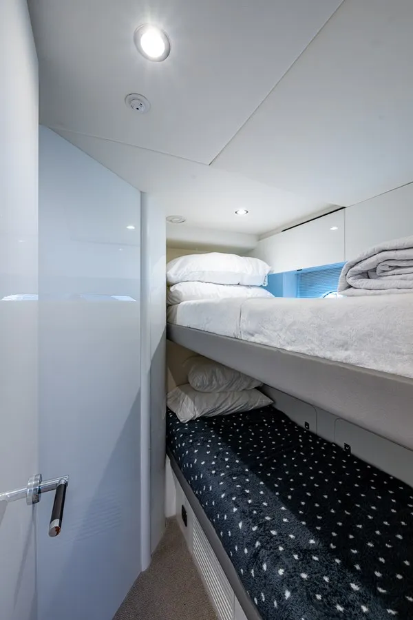Slide: The Image of PRINCESS YACHTS X95 2022 - 98