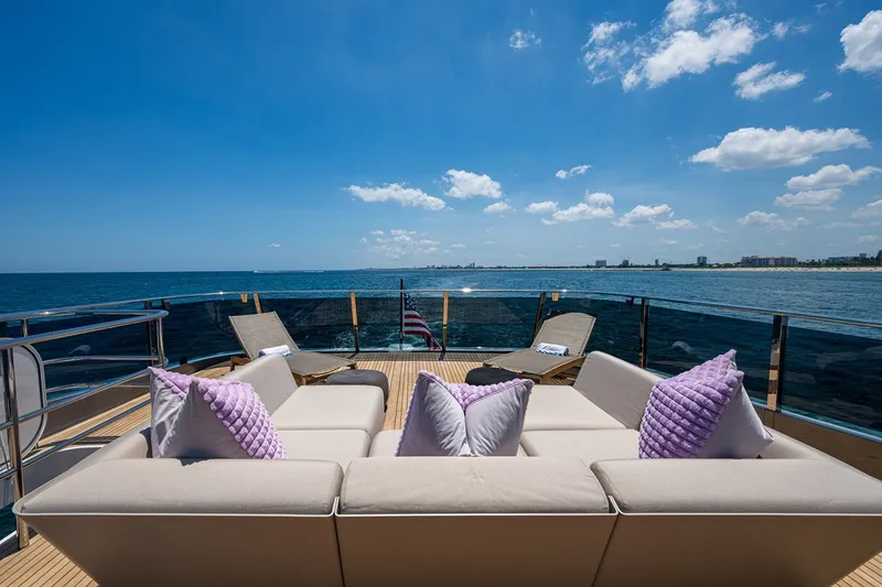 Slide: The Image of PRINCESS YACHTS X95 2022 - 78