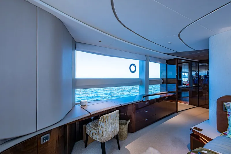 Slide: The Image of PRINCESS YACHTS X95 2022 - 33