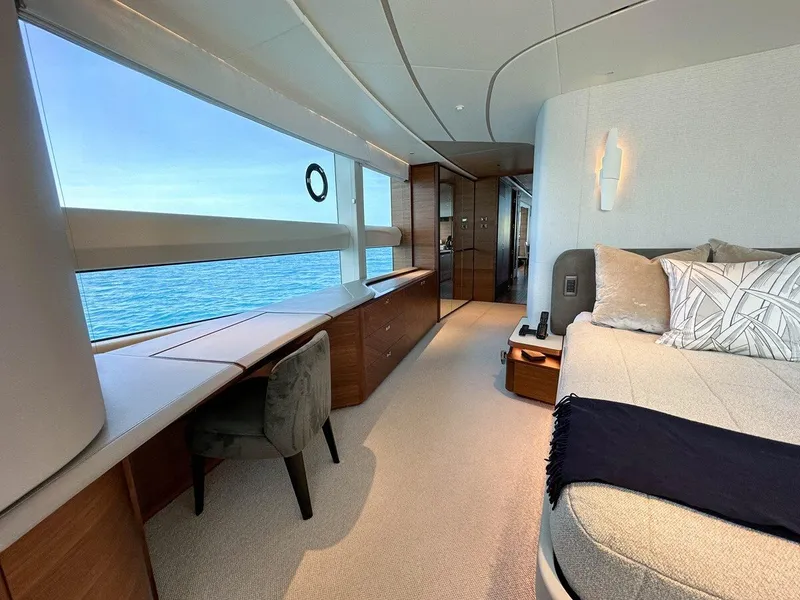 Slide: The Image of PRINCESS YACHTS X95 2021 - 43