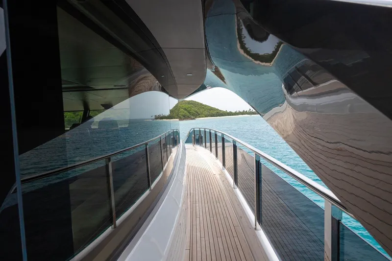 Slide: The Image of PRINCESS YACHTS X95 2021 - 93