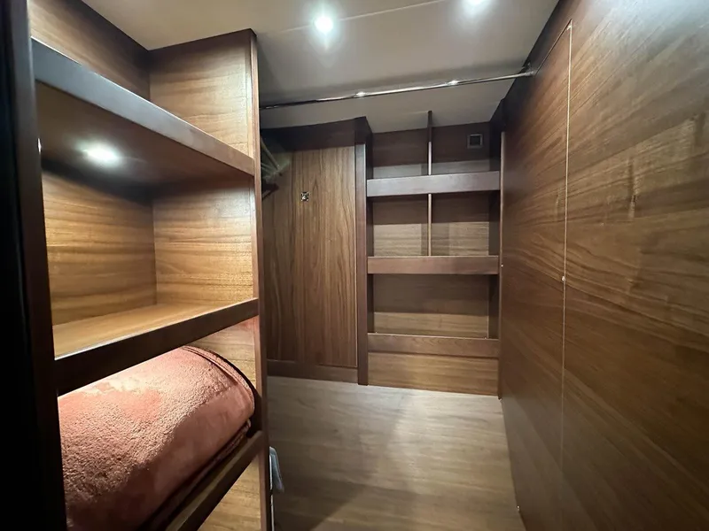 Slide: The Image of PRINCESS YACHTS X95 2021 - 57