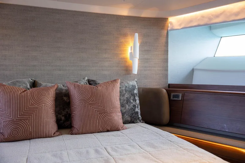 Slide: The Image of PRINCESS YACHTS X95 2021 - 112