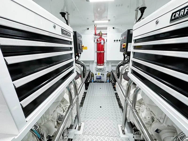 Slide: The Image of PRINCESS YACHTS X95 2021 - 74