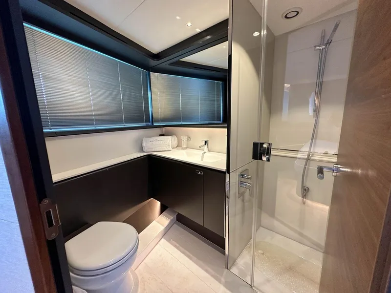 Slide: The Image of PRINCESS YACHTS X95 2021 - 59