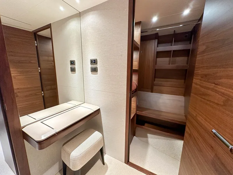 Slide: The Image of PRINCESS YACHTS X95 2021 - 58