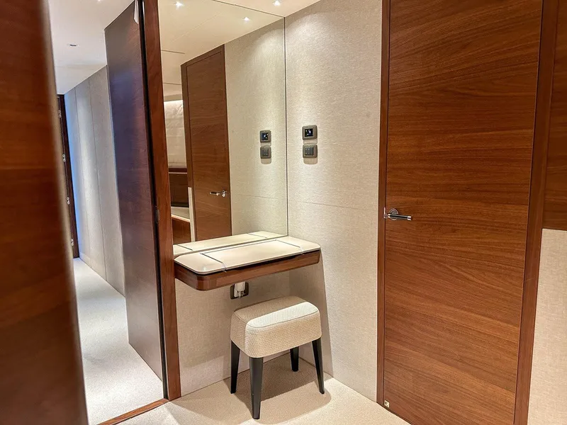 Slide: The Image of PRINCESS YACHTS X95 2021 - 51