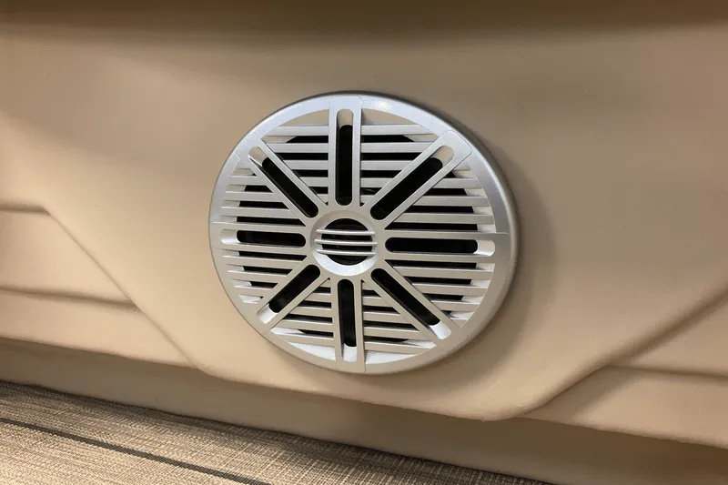 Slide: The Image of Sylvan 8520 CNF 2018 - 24