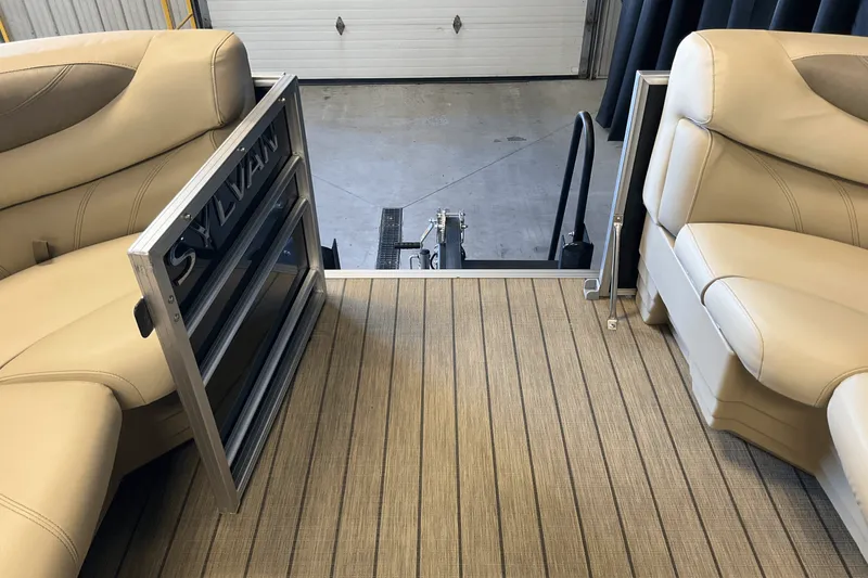 Slide: The Image of Sylvan 8520 CNF 2018 - 26