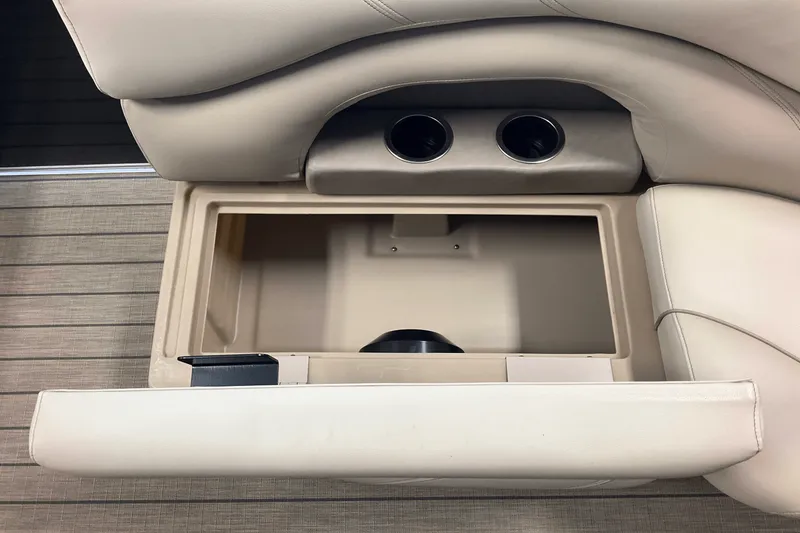 Slide: The Image of Sylvan 8520 CNF 2018 - 30