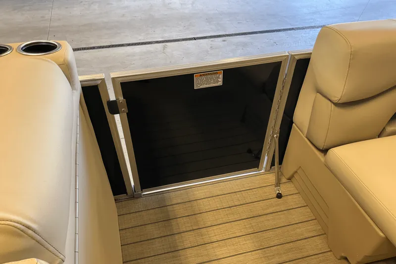 Slide: The Image of Sylvan 8520 CNF 2018 - 32