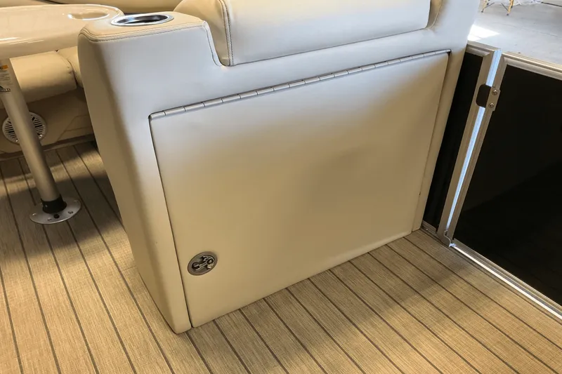 Slide: The Image of Sylvan 8520 CNF 2018 - 33