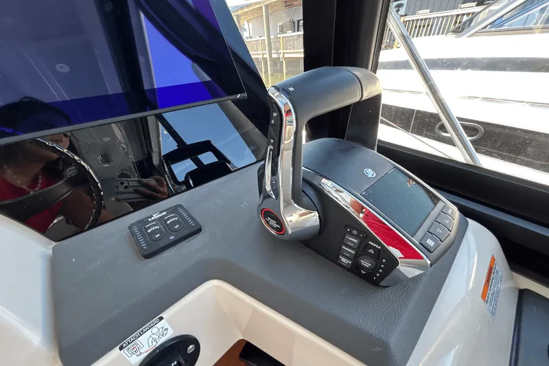 Slide: The Image of Boston Whaler 365 Conquest 2025 - 34