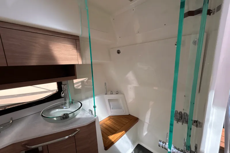 Slide: The Image of Boston Whaler 365 Conquest 2025 - 45