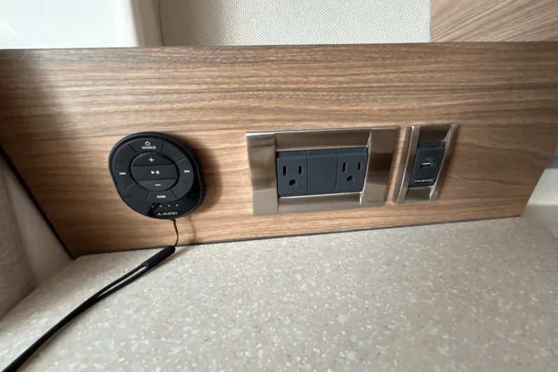 Slide: The Image of Boston Whaler 365 Conquest 2025 - 52