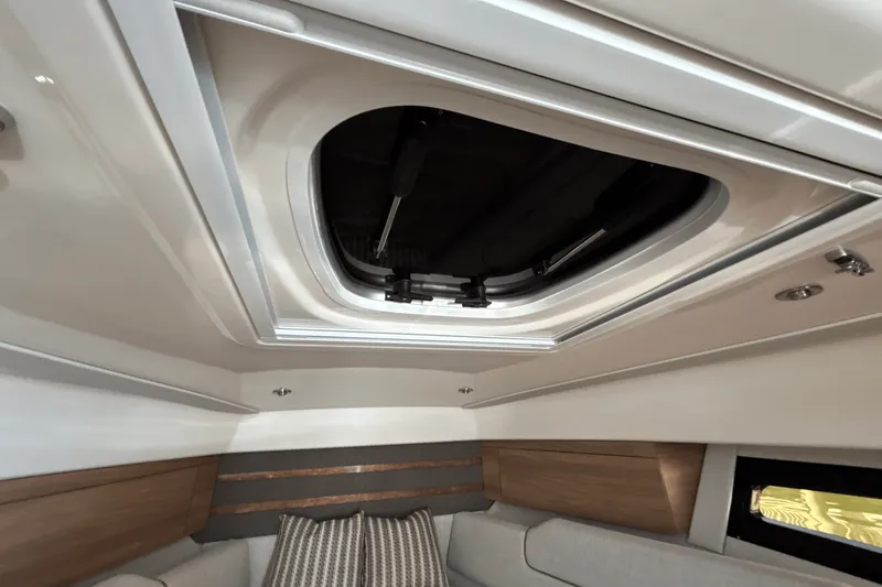 Slide: The Image of Boston Whaler 365 Conquest 2025 - 54