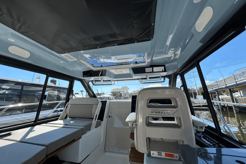 Slide: The Image of Boston Whaler 365 Conquest 2025 - 69