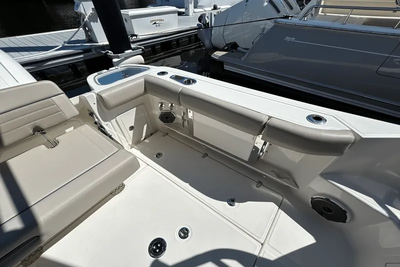 Slide: The Image of Boston Whaler 365 Conquest 2025 - 9