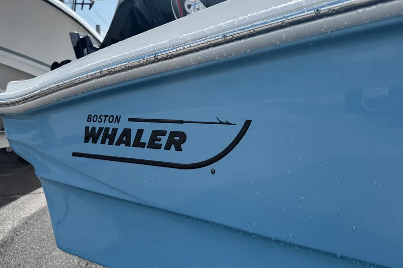 Slide: The Image of Boston Whaler 130 Super Sport 2026 - 1
