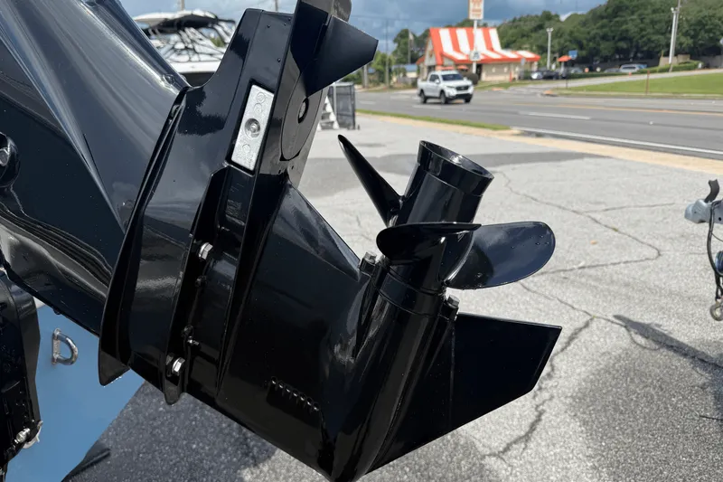 Slide: The Image of Boston Whaler 130 Super Sport 2026 - 12