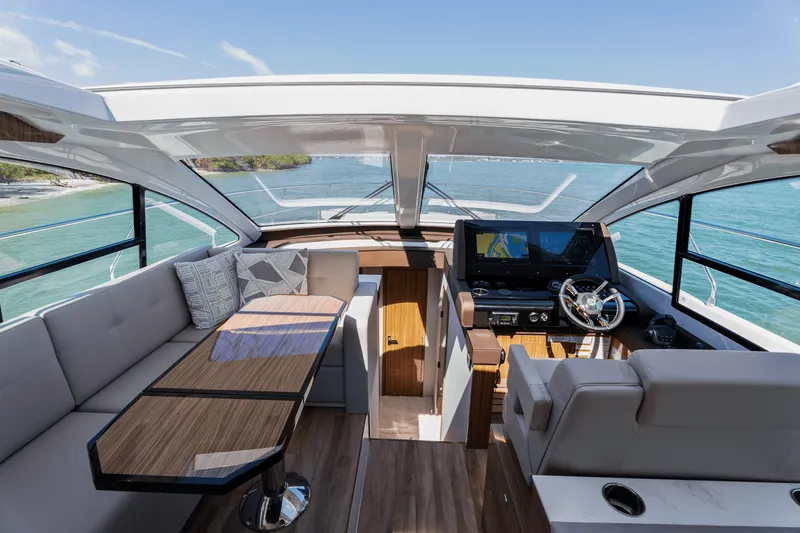 Slide: The Image of Cruisers 50 Cantius 2026 - 114