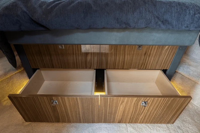 Slide: The Image of Cruisers 50 Cantius 2026 - 129