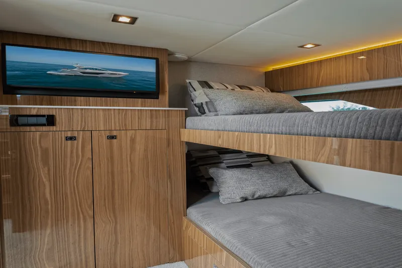 Slide: The Image of Cruisers 50 Cantius 2026 - 134