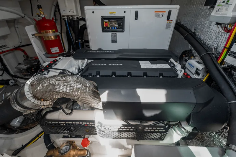 Slide: The Image of Cruisers 50 Cantius 2026 - 151