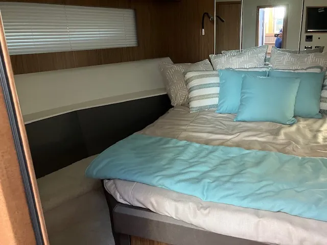 Slide: The Image of Cruisers 50 Cantius 2026 - 8