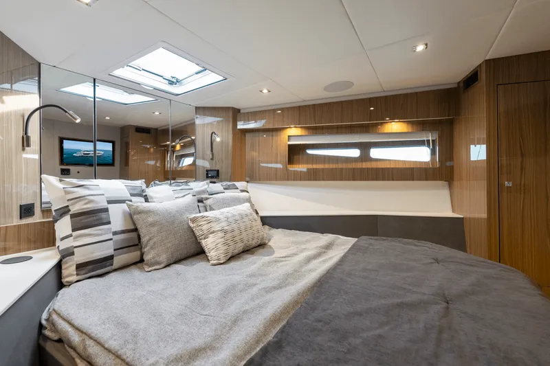 Slide: The Image of Cruisers 50 Cantius 2026 - 79