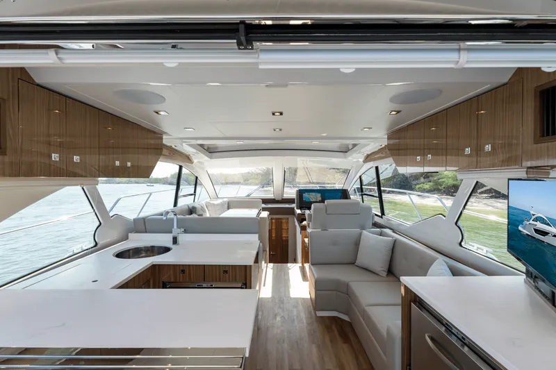 Slide: The Image of Cruisers 50 Cantius 2026 - 82