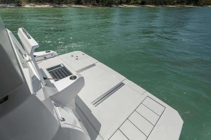 Slide: The Image of Cruisers Yachts 50 Cantius 2026 - 141