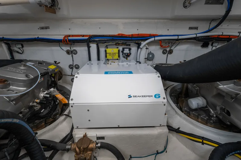 Slide: The Image of Cruisers Yachts 50 Cantius 2026 - 152